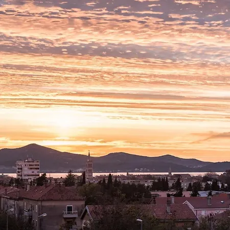 Agape With Parking Apartamento Zadar