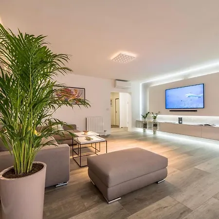 Agape With Parking Apartamento