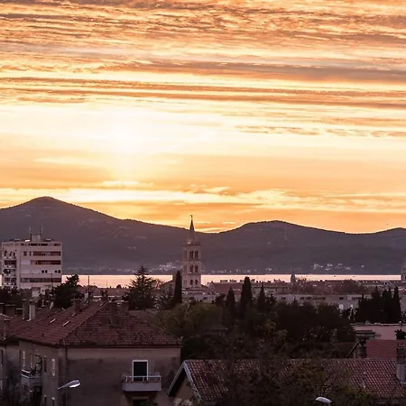 Agape With Parking Apartamento Zadar