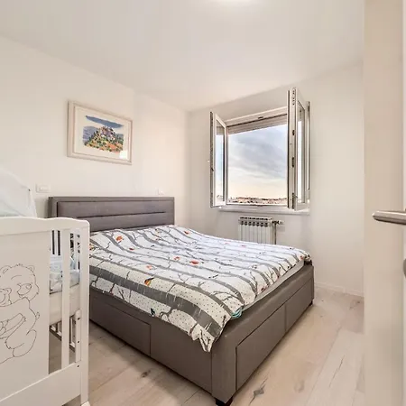 Agape With Parking Apartamento Zadar